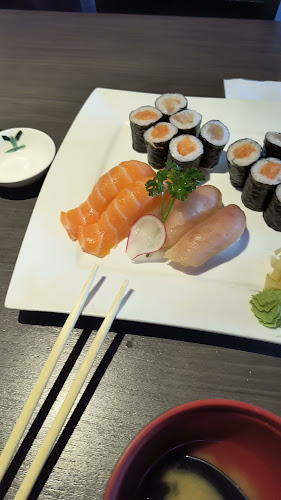 Opinii despre Hana Sushi Japanese Restaurant în Abbotsford - Hospitality and gastronomy