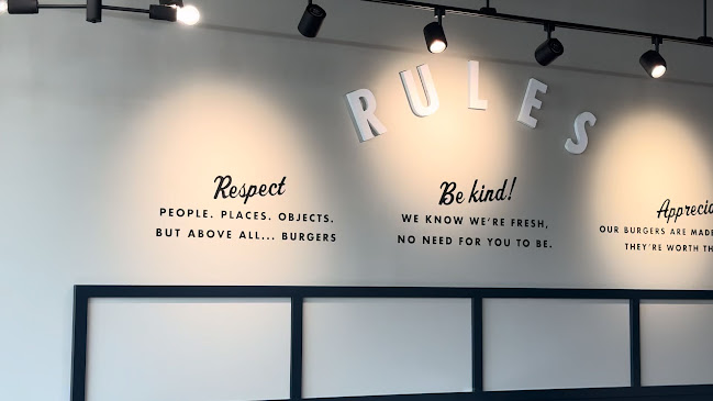 Wayback Burgers - Hospitality and gastronomy