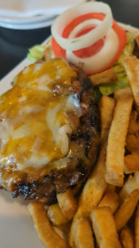 Opinii despre Sammy's Rec Room în Brantford - Hospitality and gastronomy