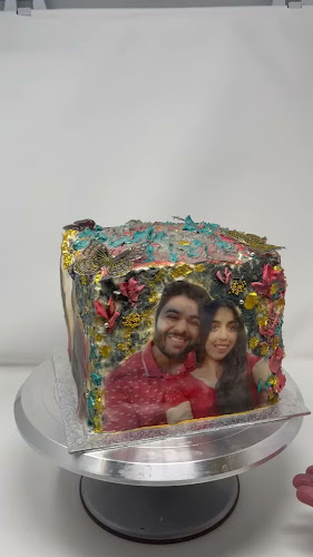 Opinii despre Cakes By Me Bakery în Milton - Hospitality and gastronomy