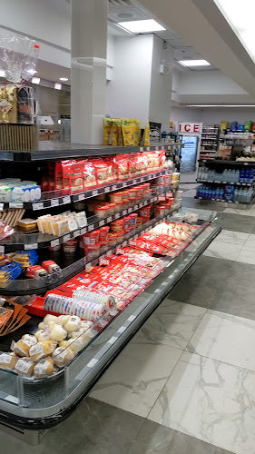 Marché Leo's (Express) - Hospitality and gastronomy