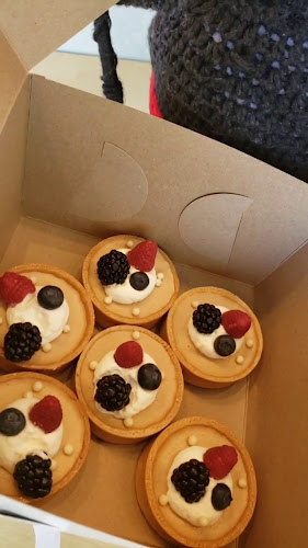 Oishiii Sweets Cafe - Scarborough