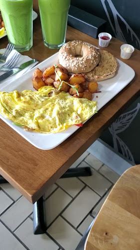 Buka Maranga Cafe & Catering