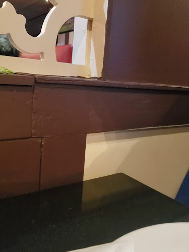 13486 72 Ave, Surrey, BC V3W 2N8