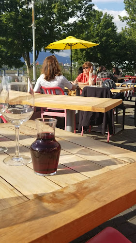 Opinii despre Tap & Barrel • Olympic Village în Vancouver - Hospitality and gastronomy