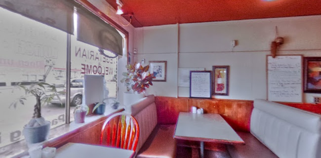 Friends & Neighbours Cafe - Hospitality and gastronomy