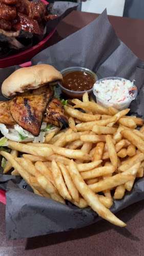 Opinii despre Big Bone BBQ & Wicked Wings în Markham - Hospitality and gastronomy
