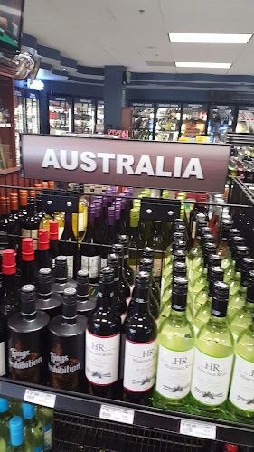 Opinii despre Peninsula Liquor Store- White Rock în Surrey - Hospitality and gastronomy