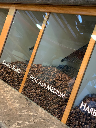 Comentarii opinii despre Petit Ami