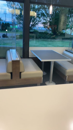 Opinii despre Triple O's în Kelowna - Hospitality and gastronomy