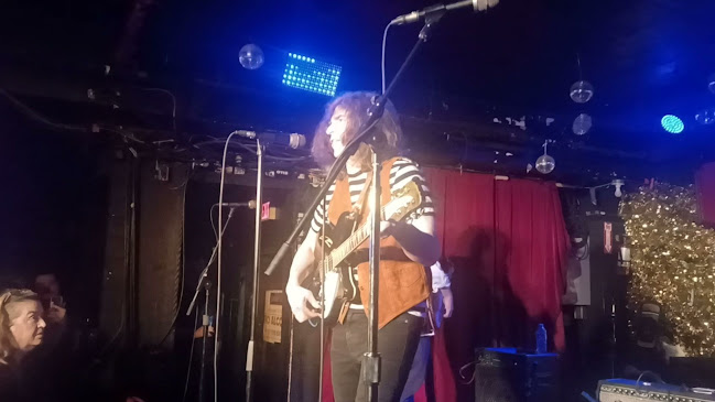 370 Queen St W, Toronto, ON M5V 2A2