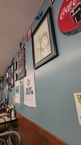 Opinii despre A & V Drive-In în Winnipeg - Hospitality and gastronomy