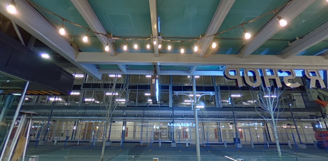 6078 Silver Dr, Burnaby, BC V5H 0H5