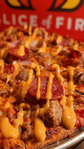 Opinii despre Slice of Fire Pizza în Markham - Hospitality and gastronomy