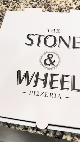 Comentarii opinii despre The Stone & Wheel Pizzeria