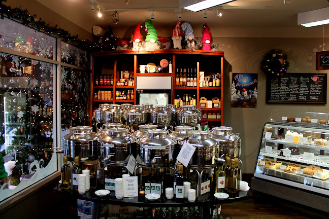 Opinii despre Cakebread Artisan Bakery & Hot Chocolates în Courtenay - Hospitality and gastronomy