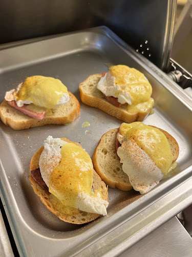 Jonathan's Restaurant - Hospitality and gastronomy