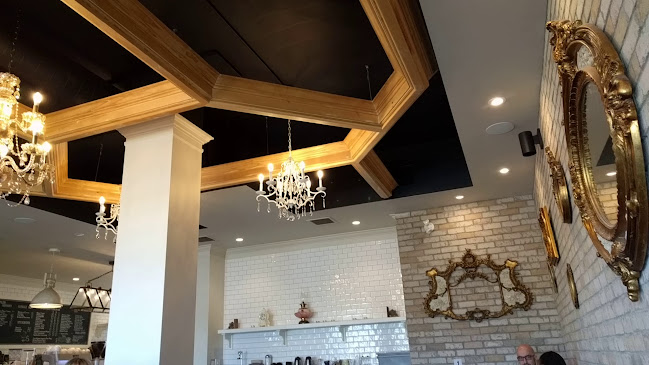 Comentarii opinii despre Cafe Cristal