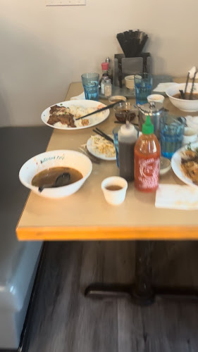 Opinii despre Delicious Pho Restaurant 10725 98 St NW (China Town) în Edmonton - Hospitality and gastronomy