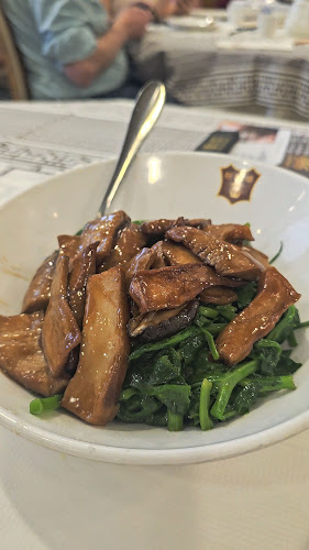 4940 Number 3 Rd, Richmond, BC V6X 3A5