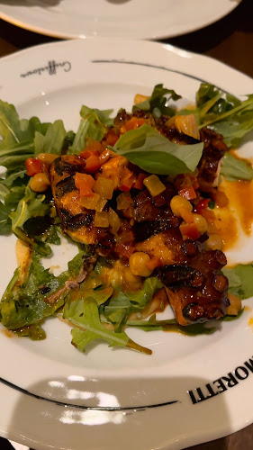 328 Wellington St W, Toronto, ON M5V 3T4