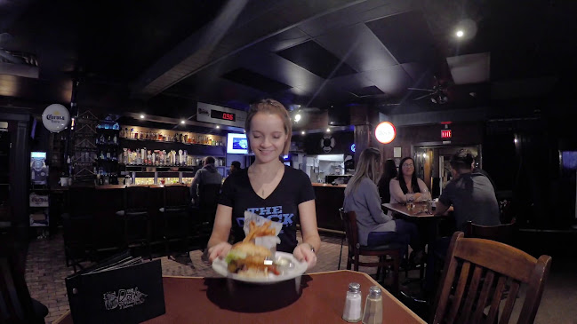 Opinii despre The Dock On Princess în Brandon - Hospitality and gastronomy