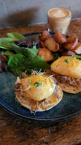 Opinii despre Alchemy Coffee în Markham - Hospitality and gastronomy