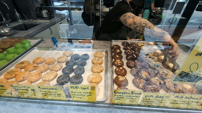 Opinii despre The Night Baker - College în Toronto - Hospitality and gastronomy