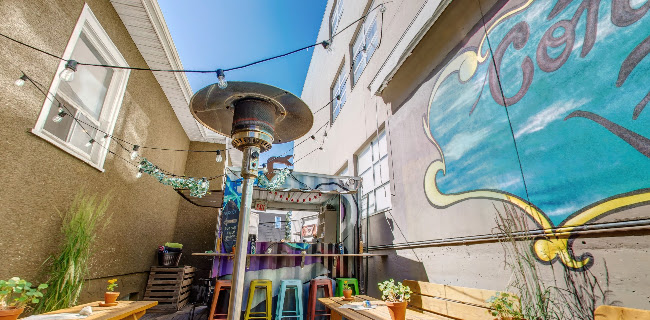 Opinii despre Container Bar în Calgary - Hospitality and gastronomy