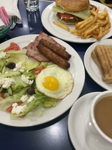 Opinii despre Three Coins Open Kitchen& Breakfast and Lunch în Richmond Hill - Hospitality and gastronomy