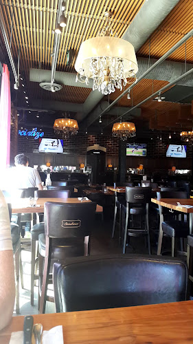 Opinii despre Browns Socialhouse Langford în Victoria - Hospitality and gastronomy