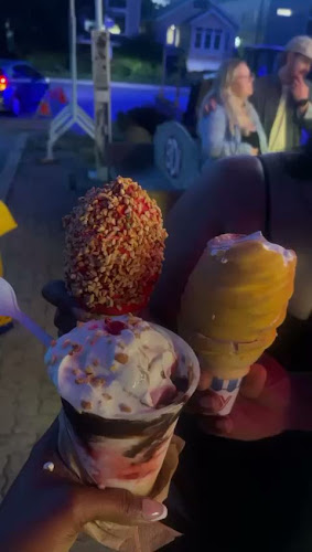 Opinii despre BDI (Bridge Drive-In) în Winnipeg - Hospitality and gastronomy