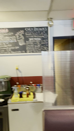 Opinii despre Nelly's Grill în Vancouver - Hospitality and gastronomy