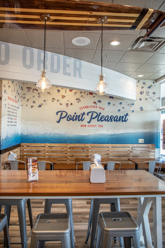 850 Wellington Rd, London, ON N6E 1L9