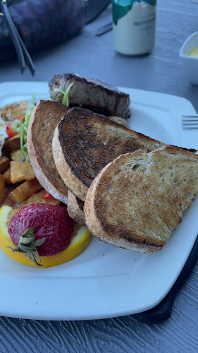 Broadway & Grand - Hospitality and gastronomy