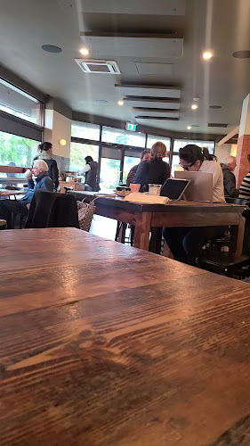 Crema Cafe Bar - Hospitality and gastronomy