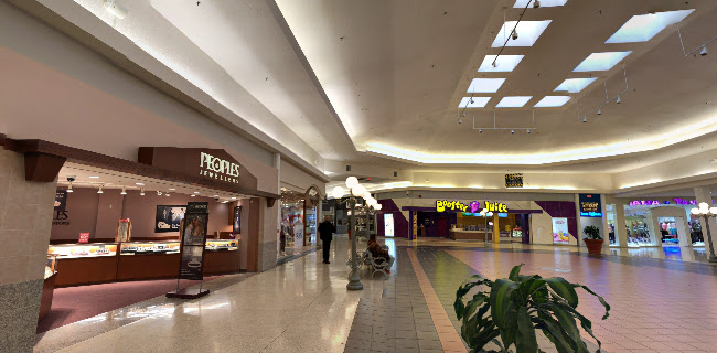 800 Niagara St, Welland, ON L3C 5Z4