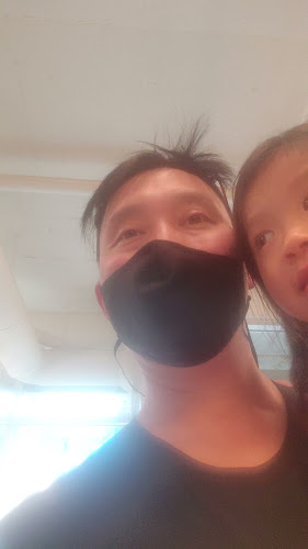 172 Powell St, Vancouver, BC V6A 1G1