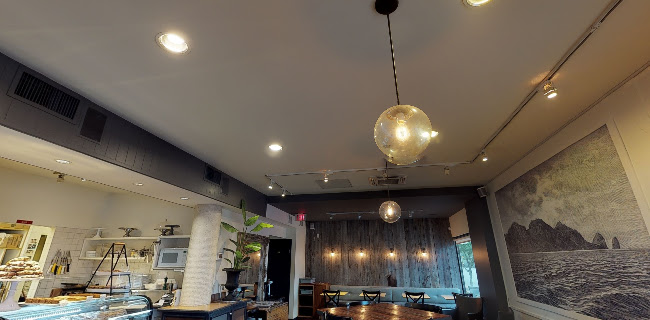 Opinii despre Crema Cafe Bar în West Vancouver - Hospitality and gastronomy