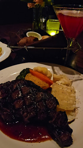 Opinii despre Normand's Restaurant în Edmonton - Hospitality and gastronomy