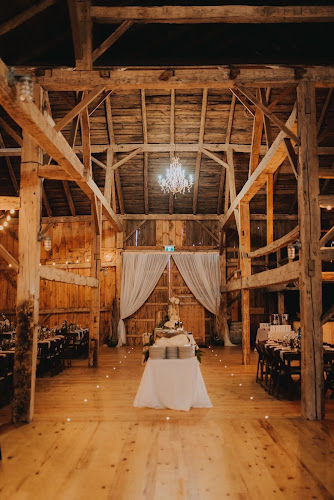 27 Fisherman Dr Unit 2, Brampton, ON L7A 1E2