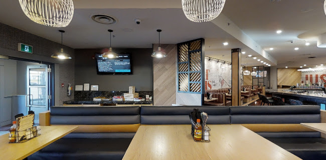 Southland Yard Bar and Table - Calgary