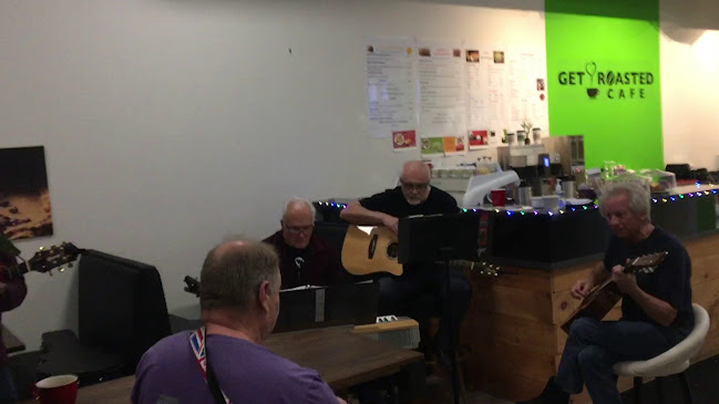 Get Roasted Café and Snack Bar