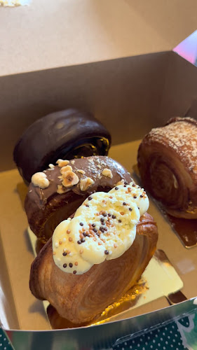 McEwan Fine Foods (Don Mills) - Hospitality and gastronomy