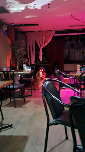 6315 Horn St, Red Deer, AB T4P 3A2