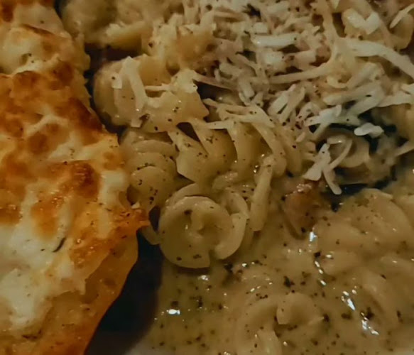 Opinii despre GO Italian Restaurant în Kingston - Hospitality and gastronomy