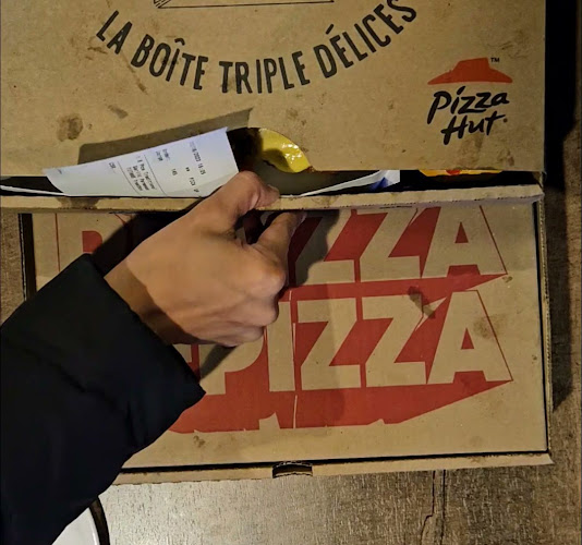 Opinii despre Pizza Hut în Lloydminster - Hospitality and gastronomy