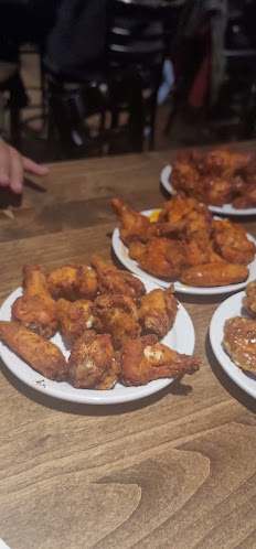 Opinii despre Jamesons Pub - 17th Ave în Calgary - Hospitality and gastronomy