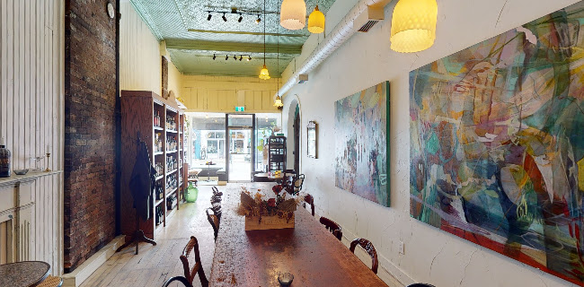 749 Bank St, Ottawa, ON K1S 3V3