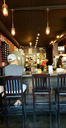 Opinii despre Two Guys & A Pizza Place Ltd în Lethbridge - Hospitality and gastronomy